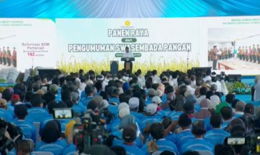 Sikat Habis Mafia! Mentan Amran Sulaiman Umumkan Aksi Bersih-Bersih Internal Kementan di Tengah Panen Raya Karawang