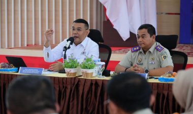 Wamen Ossy Tekankan Kekompakan dan Soliditas Internal untuk Menjawab Tingginya Harapan Masyarakat terhadap Pelayanan Pertanahan