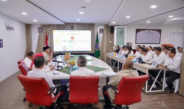 Menteri Nusron Ajak Pegawai Berkomitmen Bersama Tingkatkan Layanan Pertanahan