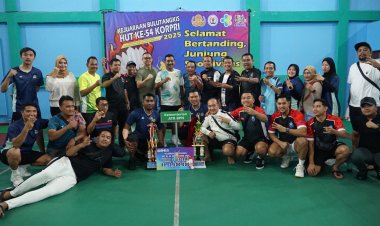 Kementerian ATR/BPN Raih Dua Piala Kategori Perorangan dan Beregu di Kejuaraan Bulutangkis KORPRI