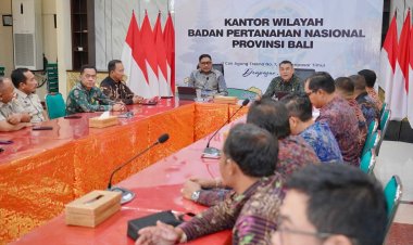 Apresiasi Capaian Jajaran di Bali, Wamen Ossy Tekankan Pentingnya Peningkatan Kualitas Pelayanan dan Data Pertanahan