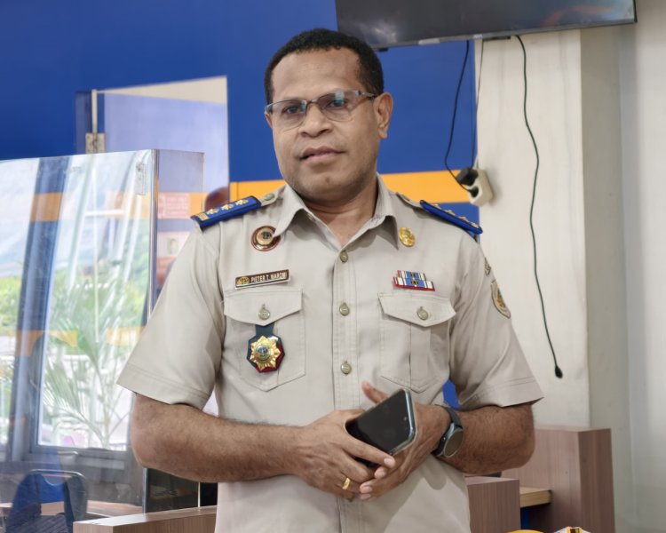 Plt. Kepala Kantor Pertanahan Kota Jayapura: "Petugas Loket Adalah Etalase Profesionalisme Kita"
