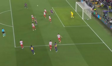 Bungkam Camp Nou, Atletico Madrid Menang Meykinkan 2-0 Atas Barcelona di Leg Pertama