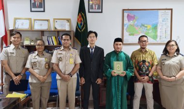 Jamin Kelancaran Layanan Pertanahan, Plt. Kakan Pertanahan Kota Jayapura Lantik PPAT Pengganti