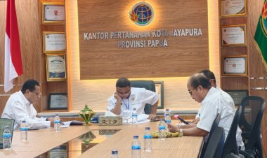 Kepala Kantor Pertanahan Kota Jayapura Dampingi Kakanwil BPN Provinsi Papua dalam Evaluasi Kinerja Triwulan II Tahun 2026