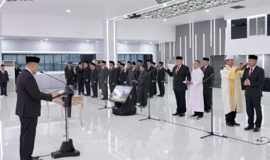 Lantik 78 Pejabat Struktural, Wamen Ossy: Rotasi dan Promosi Jabatan Bentuk Birokrat yang Adaptif