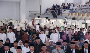 Selembar Sertipikat Menjaga Amanah Tanah Wakaf