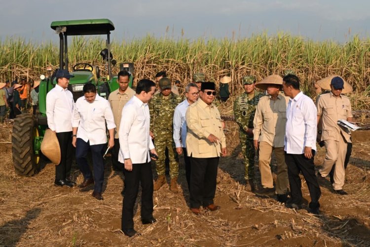 Dampingi Presiden Prabowo Panen Raya di Malang, Menteri Nusron: Ketahanan Pangan Butuh Kepastian Hukum Tanah