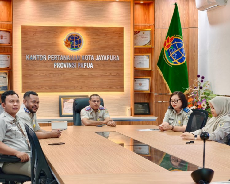 Kepala Kantor Pertanahan Kota Jayapura Ikuti Monitoring dan Evaluasi Strategi Komunikasi Kanwil BPN Papua